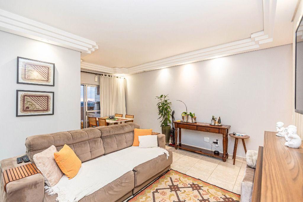 Apartamento em Curitiba - PR, no bairro Portão - Referência AP3290-ASI