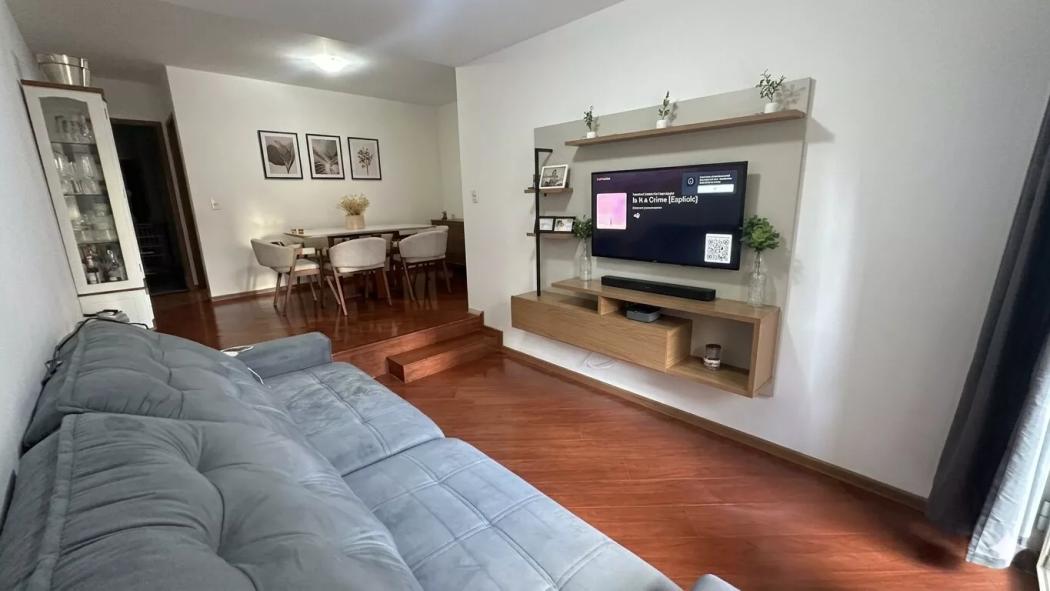  - Apartamento Cristo Rei 90 m2 úteis, 3 dorm(1suíte) 1 vaga