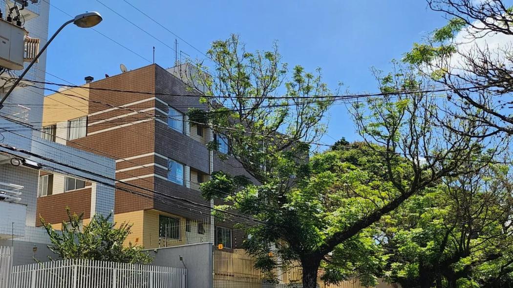 Apartamento para aluguel, 1 quarto, Rebou�as, Curitiba