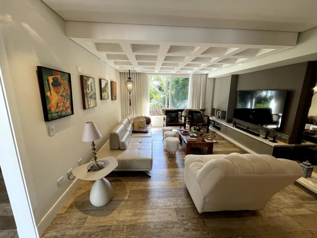  - ÁREA à venda com 111440m² por R$ 15.700.000,00 no bairro Ólhos d'Água - CAMPINA GRANDE DO SUL / PR