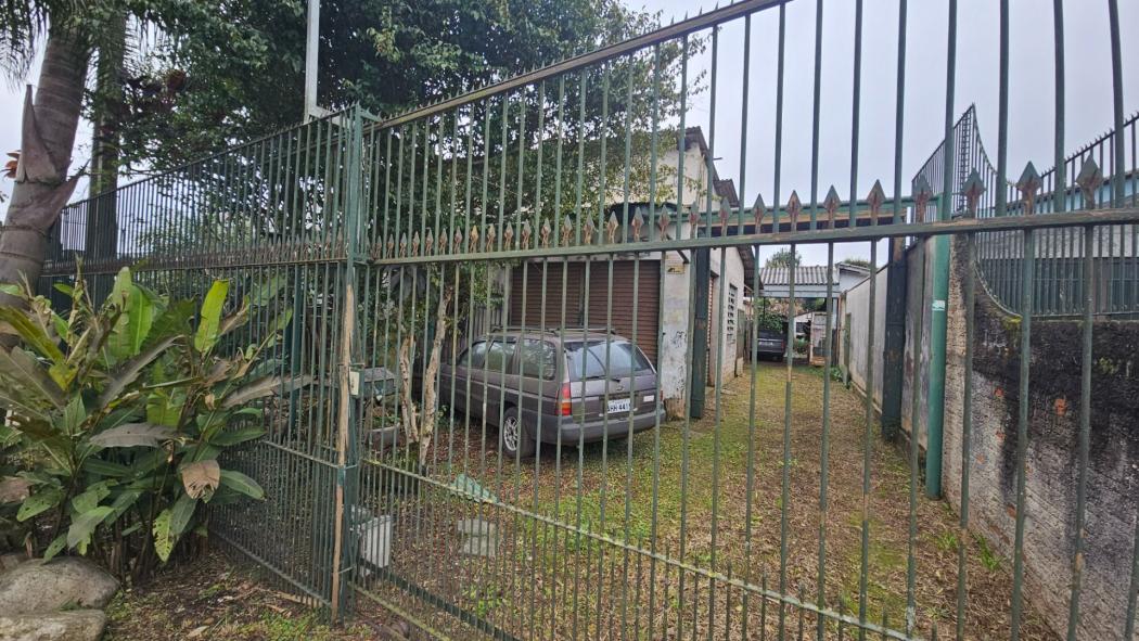 Edifício Comercial em Curitiba - PR, no bairro Cidade Industrial - Referência BA0003-ARBQ