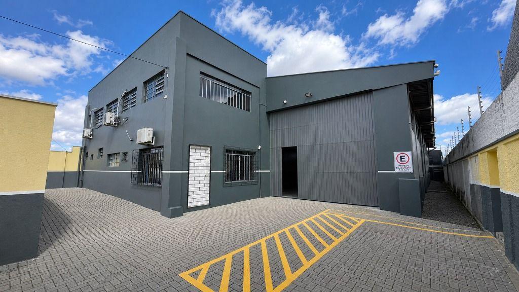 Barracão à venda, 740 m² em Weissópolis, Pinhais/PR