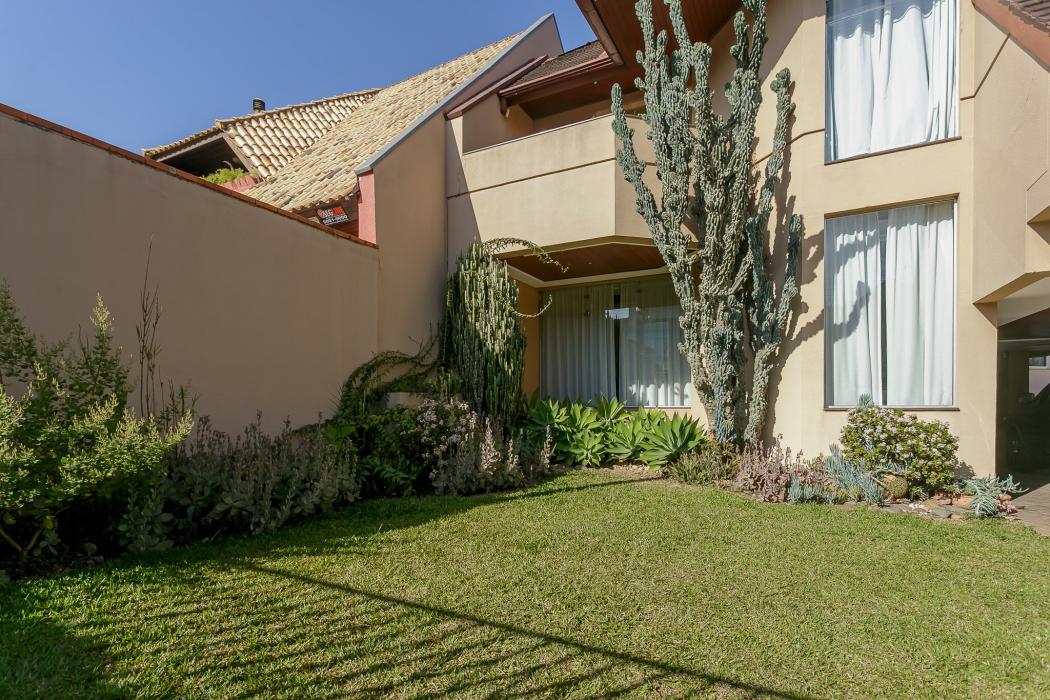 Casa à venda com 6 quartos, 603m² - Campina do Siqueira,Curitiba 