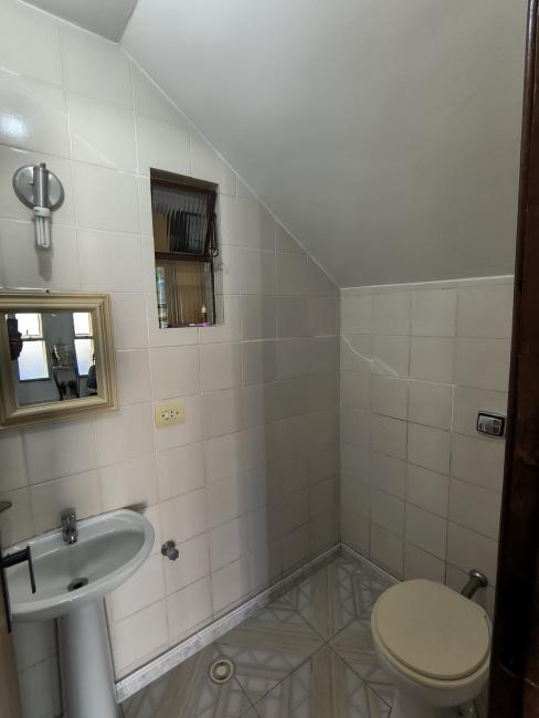 Casa à venda em Xaxim, Curitiba — Fava Imóveis