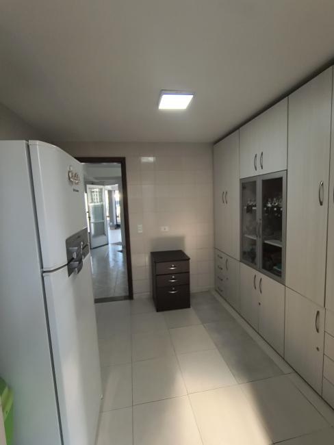 Casa à venda em Xaxim, Curitiba — Fava Imóveis