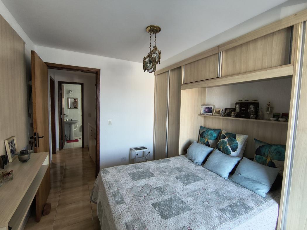 Casa à venda em Xaxim, Curitiba — Fava Imóveis