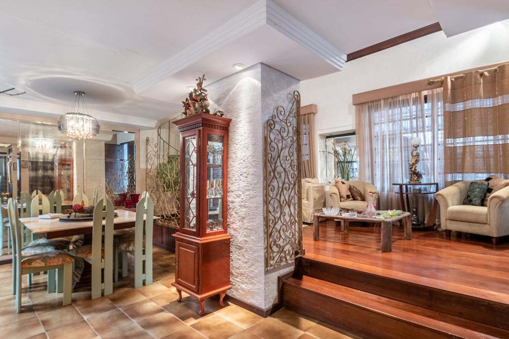  - Casa com 4 dormitórios à venda, 236 m² - Boa Vista - Curitiba/PR