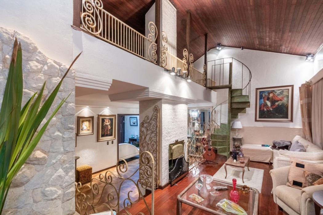 Casa em Curitiba - PR, no bairro Boa Vista - Referência CA0003-ABNJ