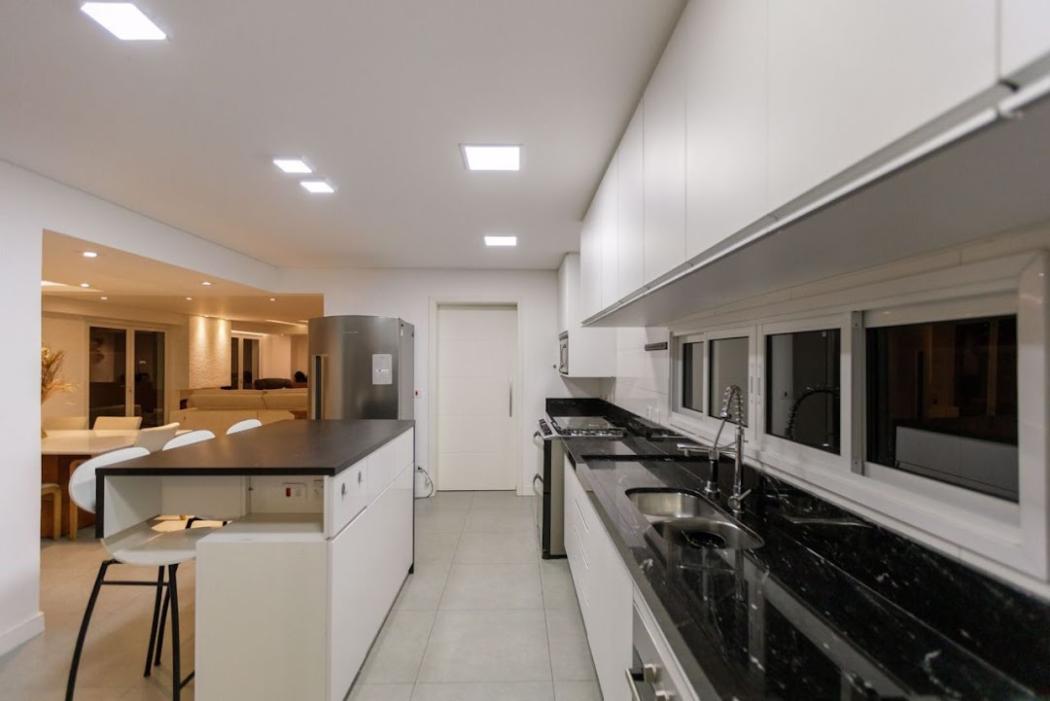 Casa à venda em Santa Felicidade, Curitiba — Hub Urbana