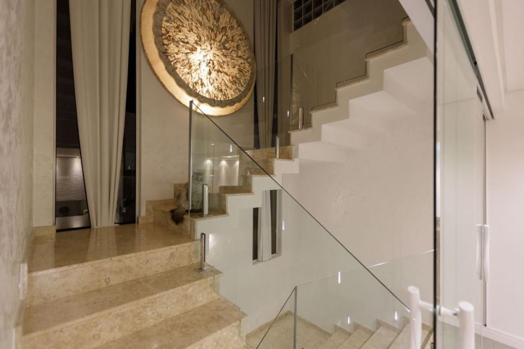 Casa à venda em Santa Felicidade, Curitiba — Hub Urbana