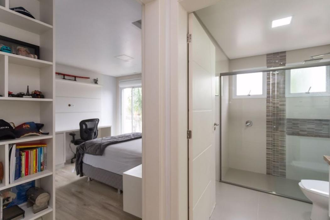 Casa à venda em Santa Felicidade, Curitiba — Hub Urbana