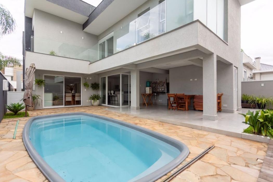 Casa à venda em Santa Felicidade, Curitiba — Hub Urbana