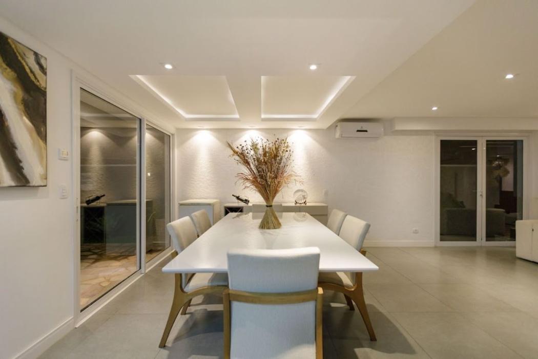 Casa à venda em Santa Felicidade, Curitiba — Hub Urbana