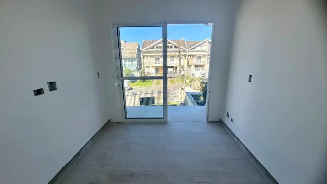 Casa à venda em Uberaba, Curitiba — Hub Urbana