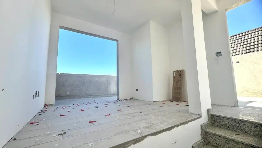 Casa à venda em Uberaba, Curitiba — Hub Urbana