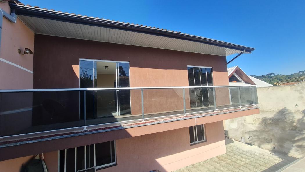 Casa, 5 quartos, 173 m² - Foto 1