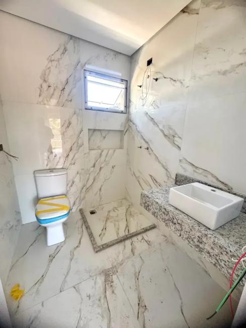 Casa à venda em Uberaba, Curitiba — Hub Urbana