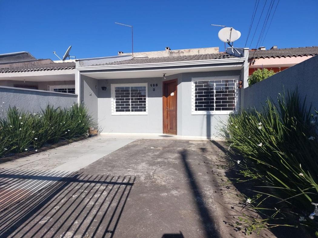 Casa em Fazenda Rio Grande - PR, no bairro Gralha Azul - Referência CA0008-ZIGE