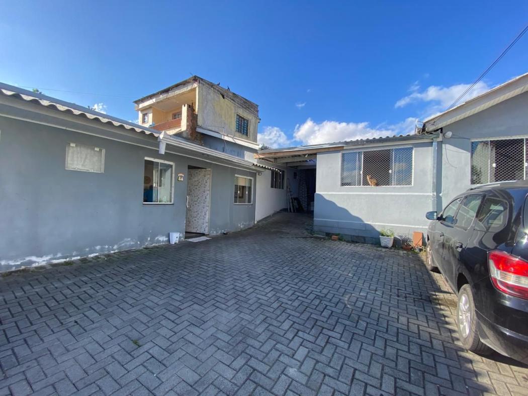 Casa com 6 dormitórios à venda, 200 m² por R$ 850.000,00 - Pinheirinho - Curitiba/PR - voa corretor