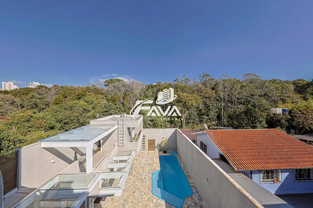 Casa à venda em Orleans, Curitiba — Hub Urbana