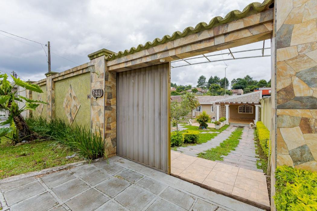 Casa em Campina Grande do Sul - PR, no bairro Jardim Santa Rosa - Referência CA0011-LIPD