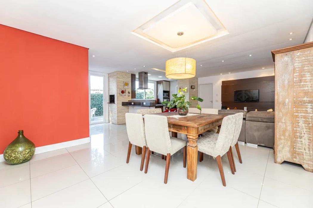 Casa em Curitiba - PR, no bairro Tingui - Referência CA0012-FAVA