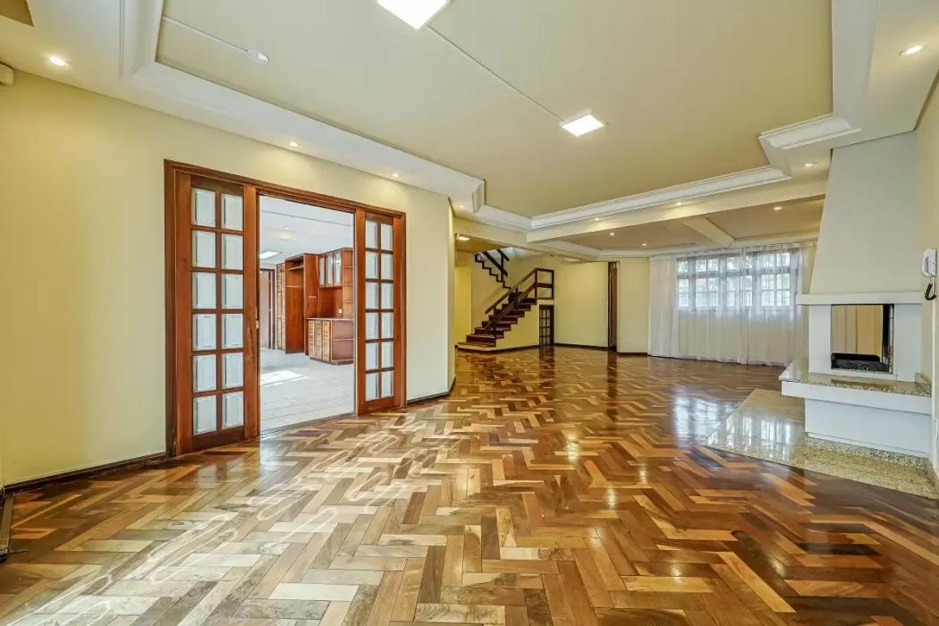 Casa à venda com 4 quartos, 318m² - Jardim Social,Curitiba 