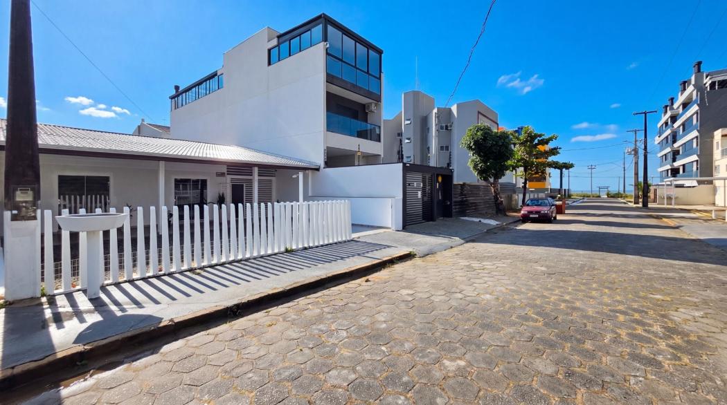  - Casa Mobiliada com 3 dormitórios à venda, 150 m² por R$ 1.300.000 - Balneário Costa Azul - Matinhos/PR