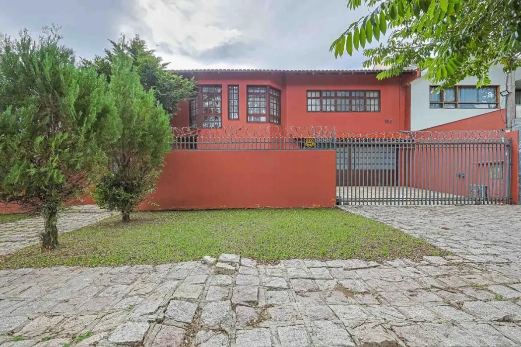 Casa para alugar em Jardim Social, Curitiba — Hub Urbana