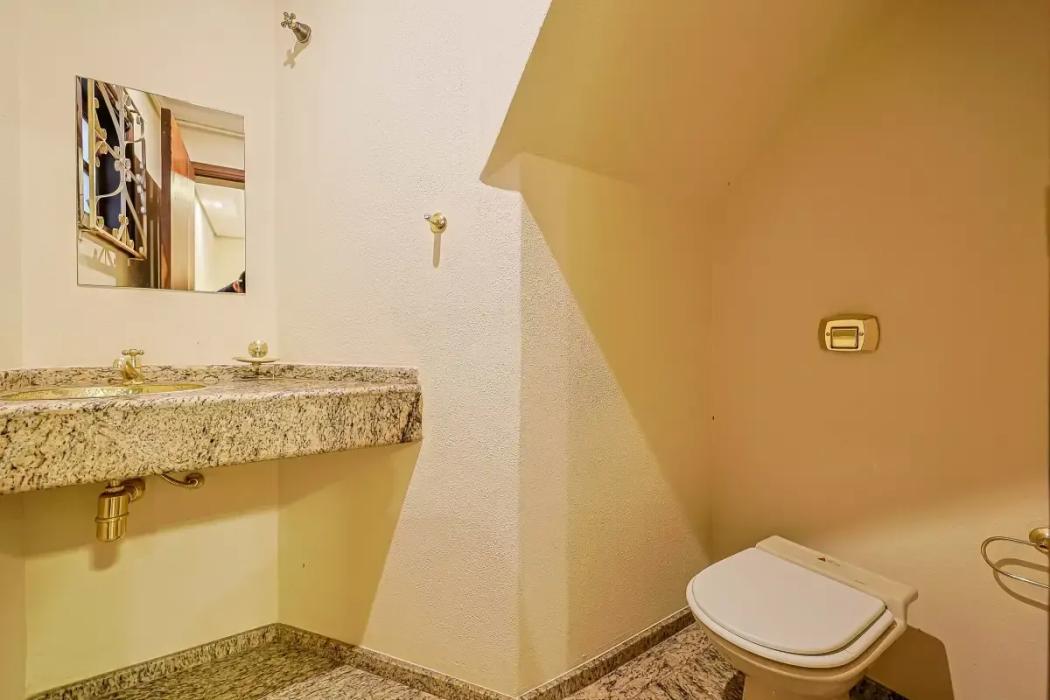 Casa para alugar em Jardim Social, Curitiba — Hub Urbana