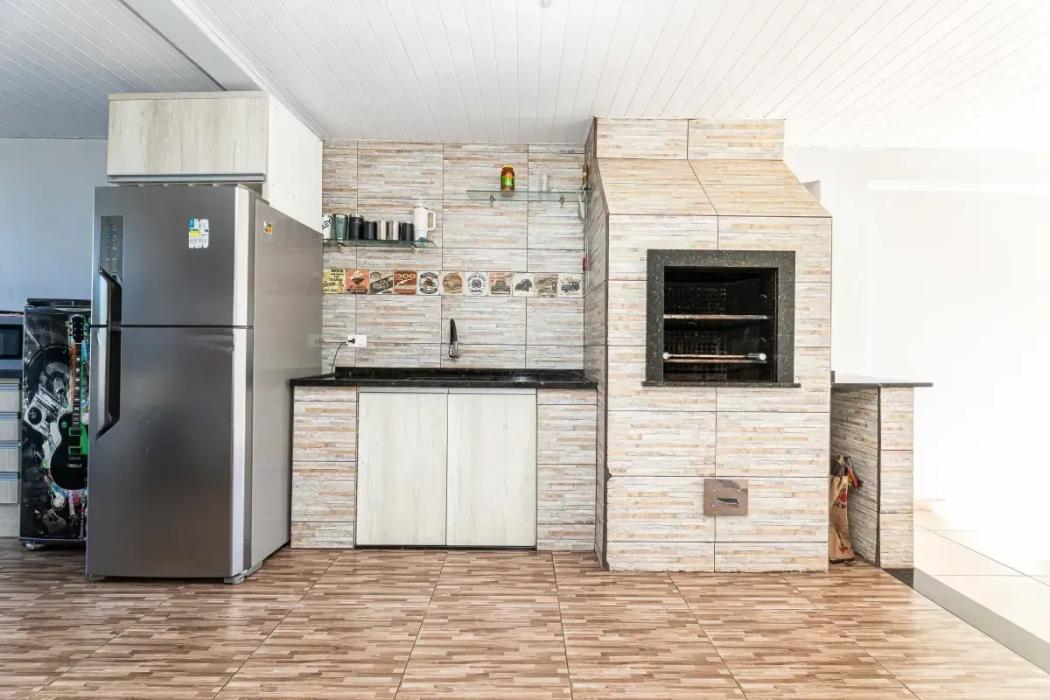  - Casa térrea Cond Res Jardim Social, 3 quartos 1 suíte, 1 vaga de garagem, bairro Rivabem - Campo Largo/PR