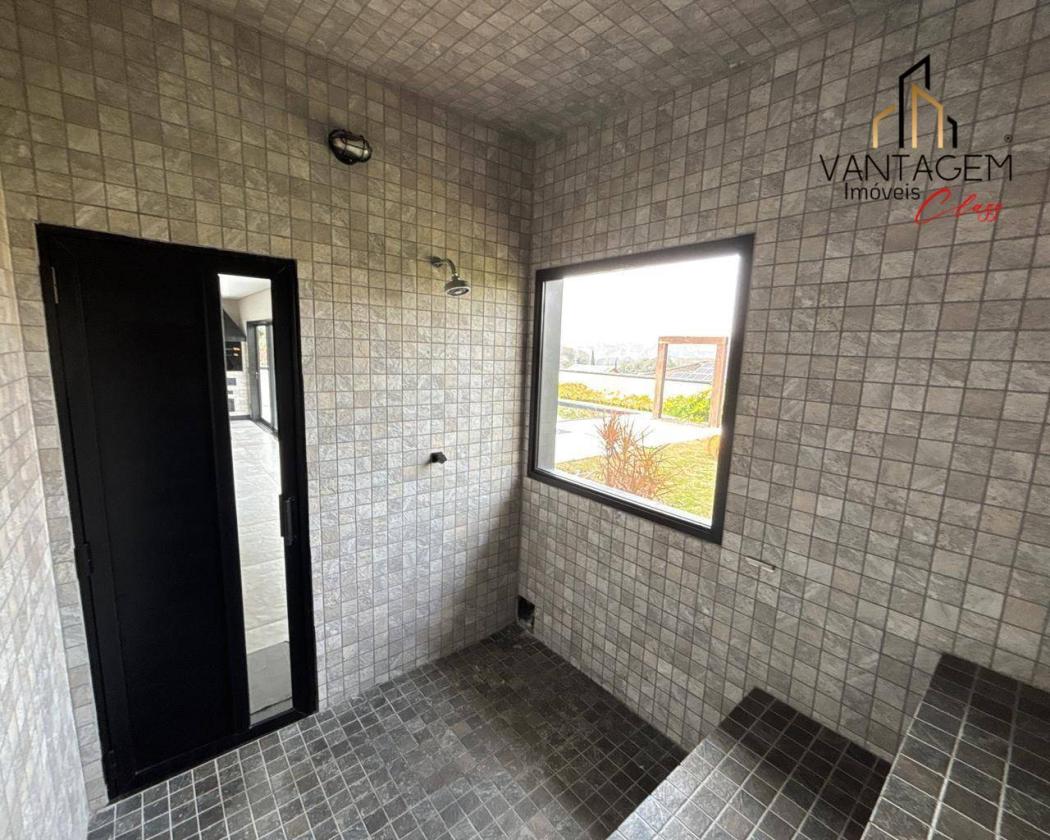 Casa à venda em Santo Inácio, Curitiba — Hub Urbana