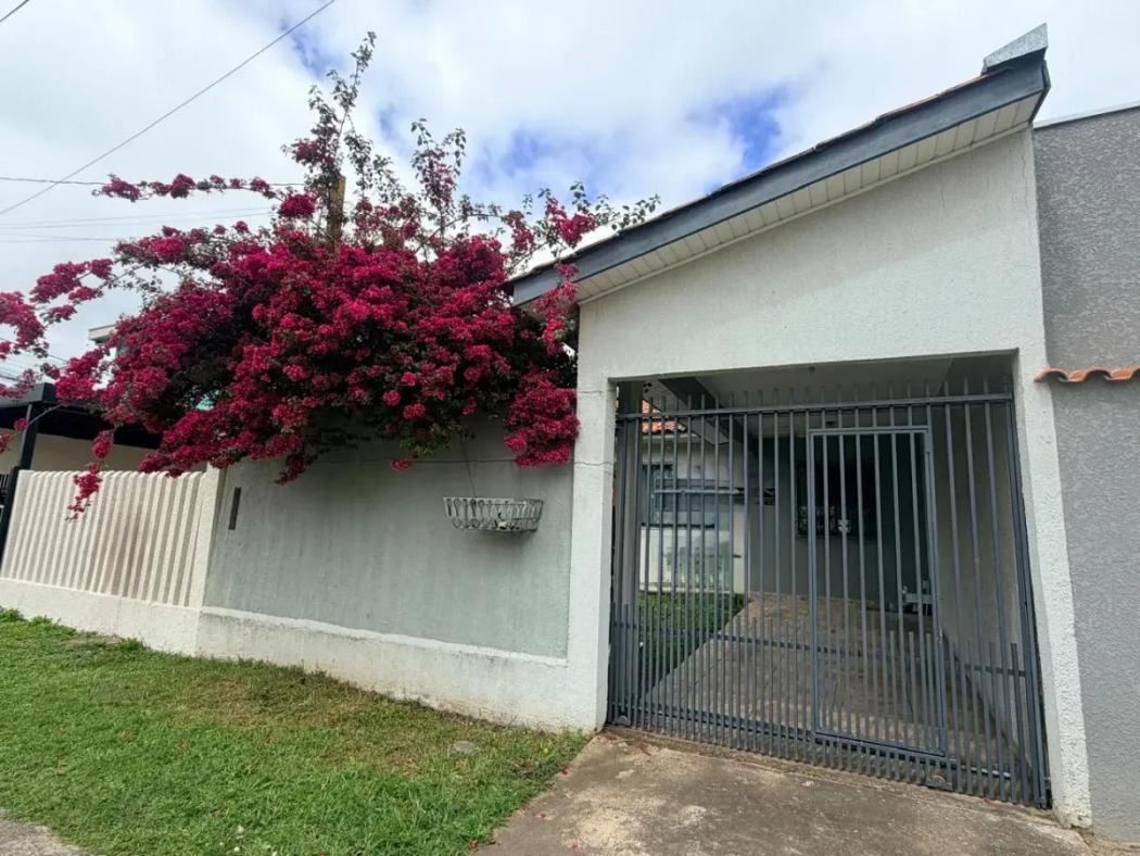 Casa térrea 2 quartos 2 vagas de garagem no Bairro Parque dos Lagos / Palmital - Colombo/PR
