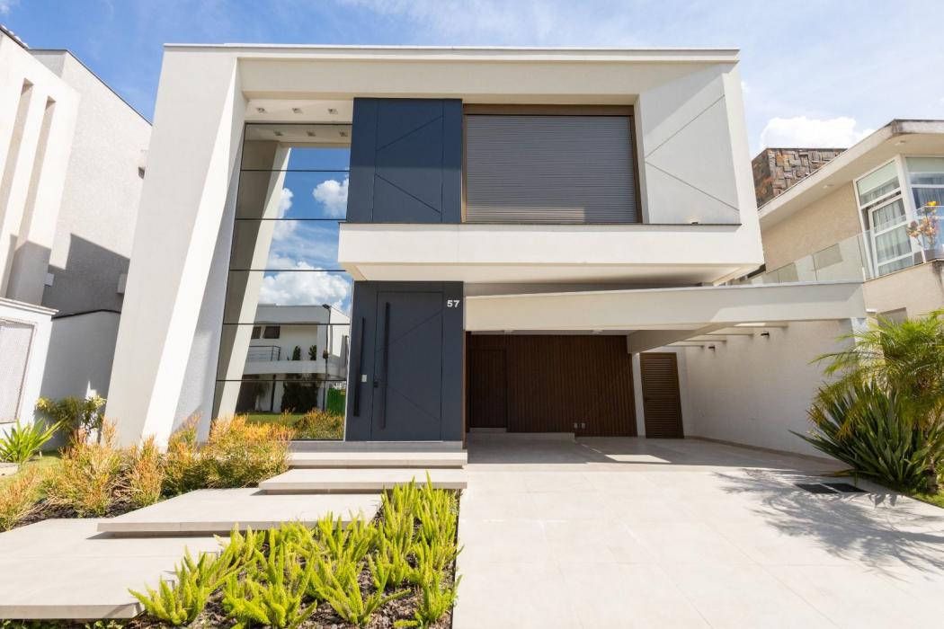 Casa em Curitiba - PR, no bairro São Braz - Referência CA0023-MELE