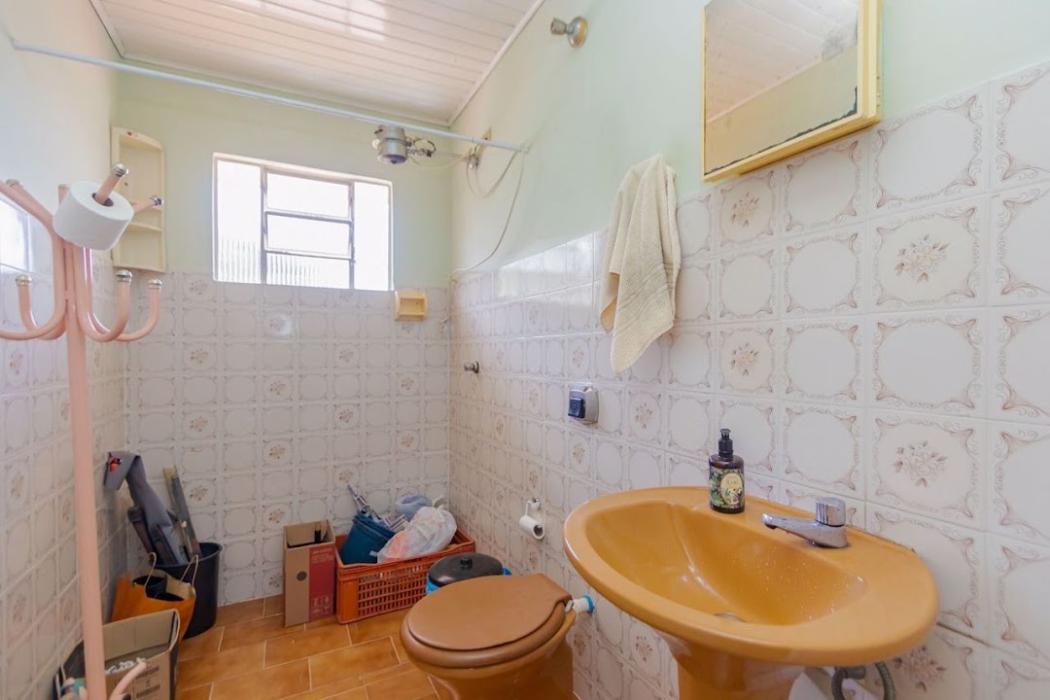 Casa à venda em Uberaba, Curitiba — Hub Urbana