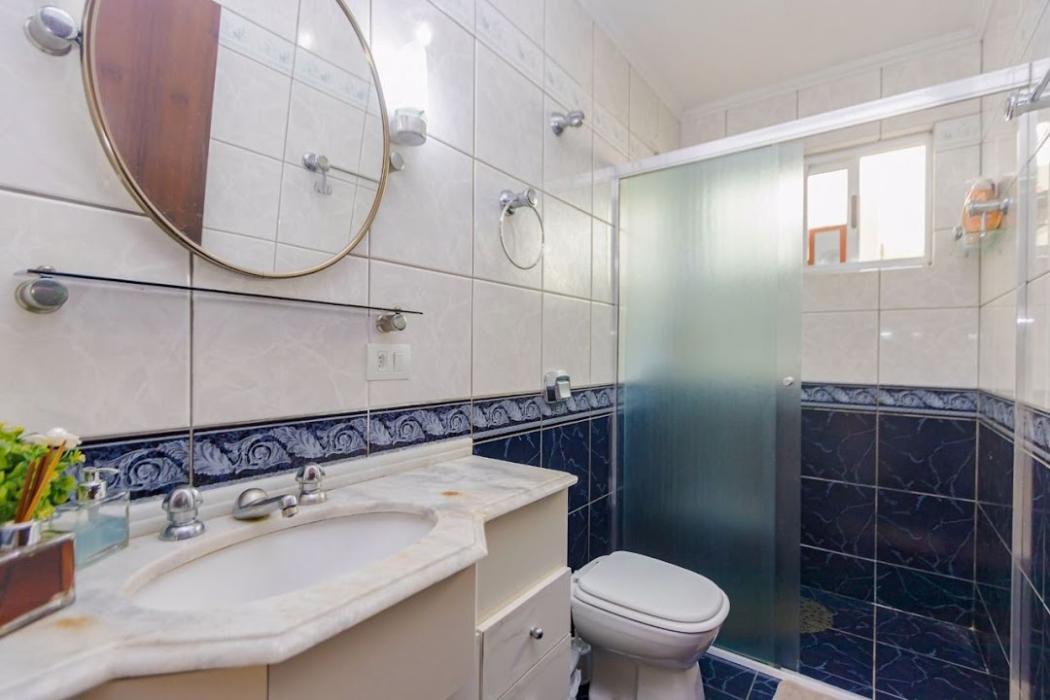 Casa à venda em Uberaba, Curitiba — Hub Urbana