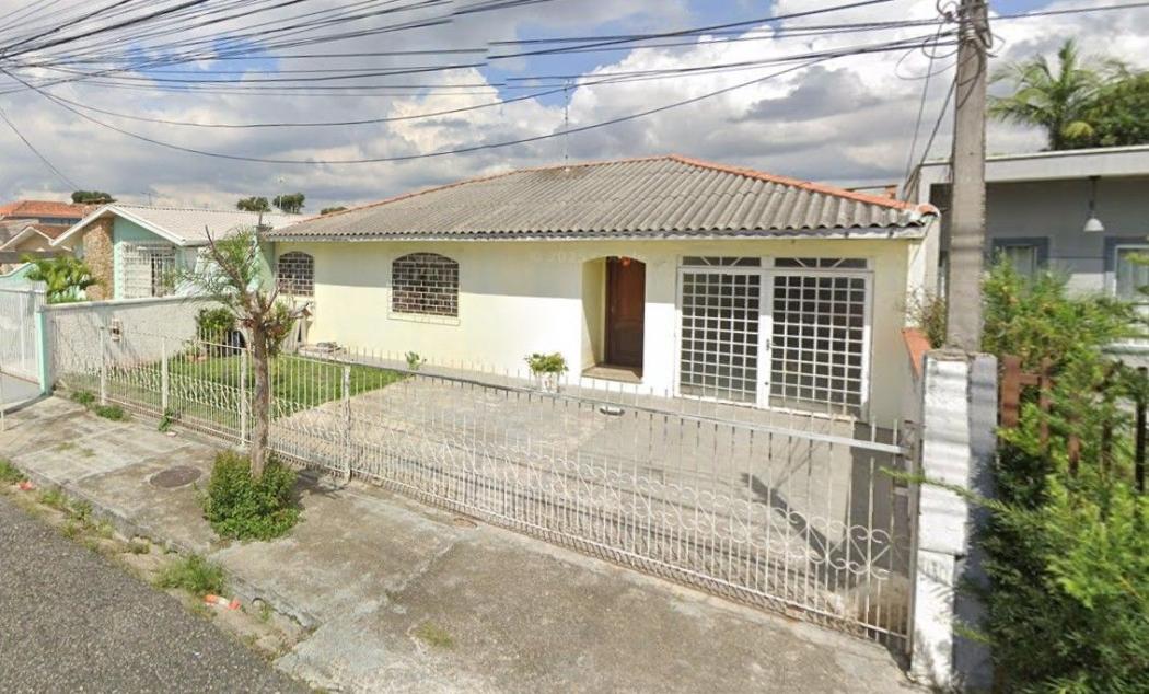 Casa em Curitiba - PR, no bairro Cajuru - Referência CA0028-LIPD