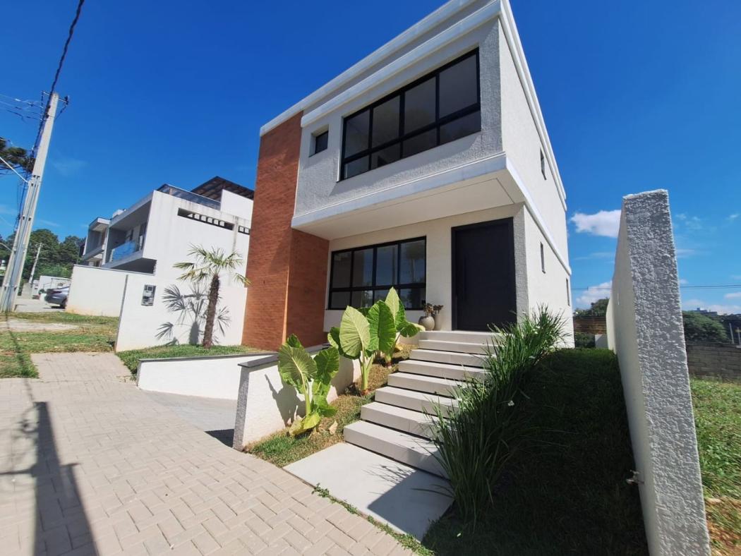  - Casa com 3 dormitórios à venda, 290 m² por R$ 1.790.000,00 - Santa Cândida - Curitiba/PR
