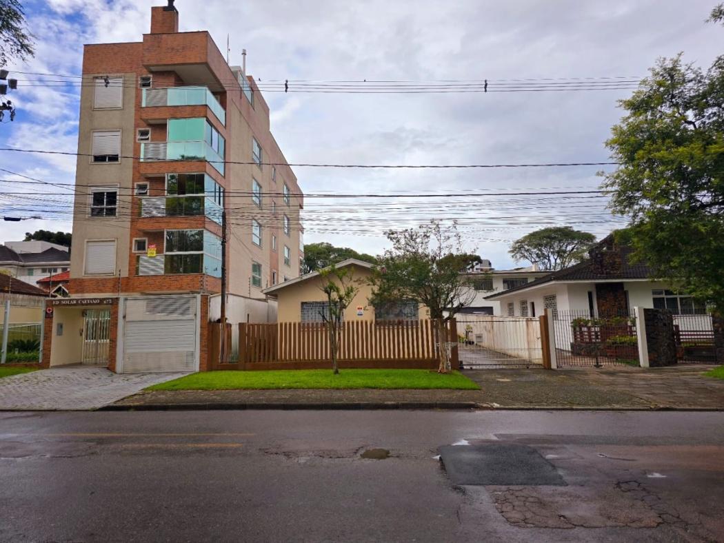 Casa com 4 dormitórios à venda, 250 m² por R$ 950.000,00 - Portão - Curitiba/PR - voa corretor