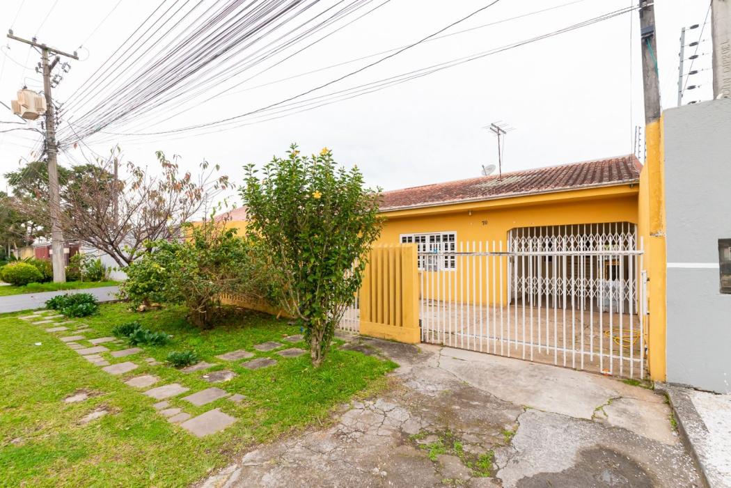  - Casa com 3 dormitórios à venda, 134 m² por R$ 765.000,00 - Alto Boqueirão - Curitiba/PR