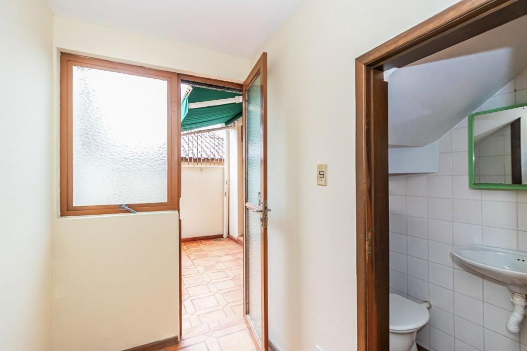 Casa para alugar em Tarumã, Curitiba — Hub Urbana