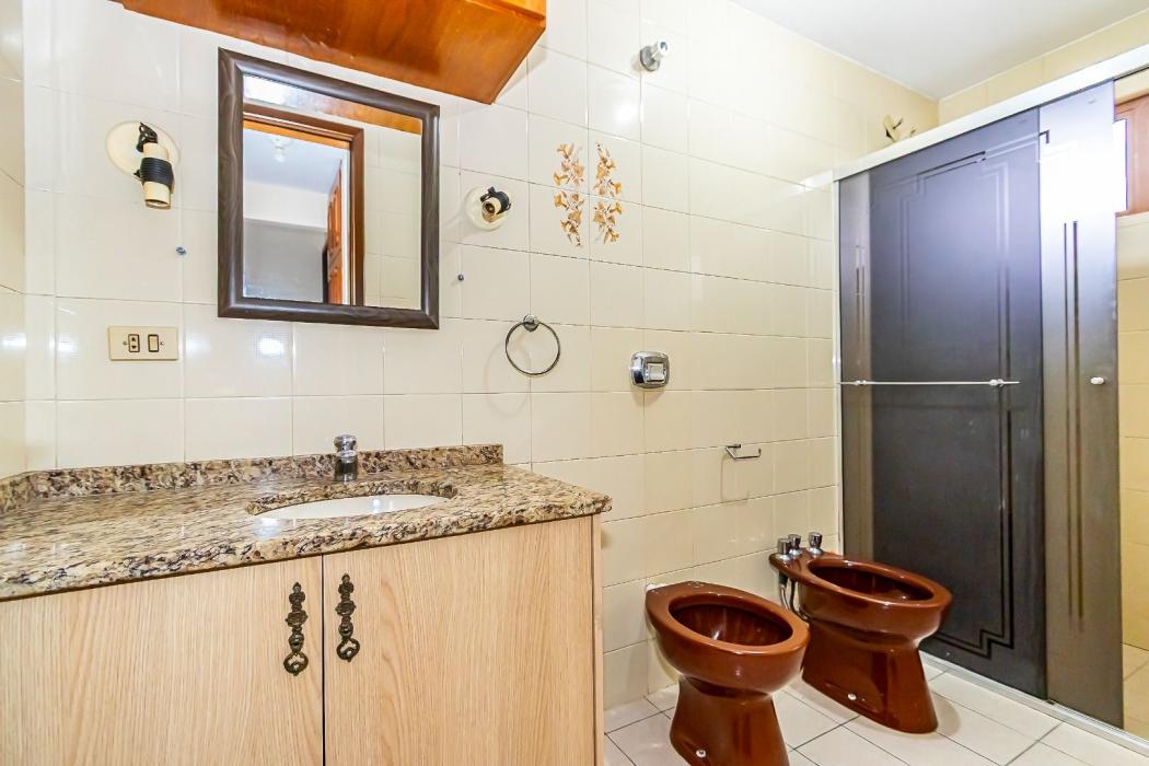 Casa para alugar em Tarumã, Curitiba — Hub Urbana