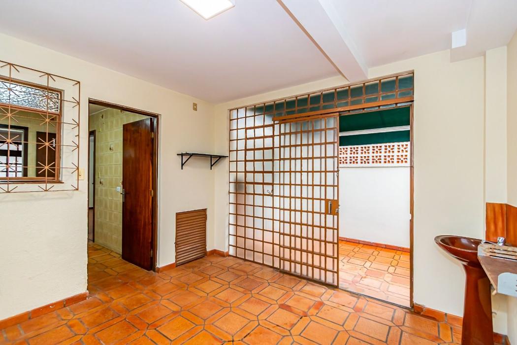 Casa para alugar em Tarumã, Curitiba — Hub Urbana