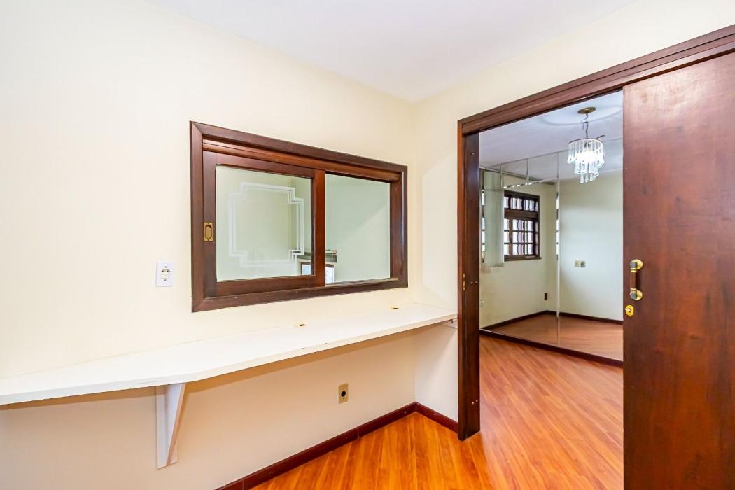 Casa para alugar em Tarumã, Curitiba — Hub Urbana