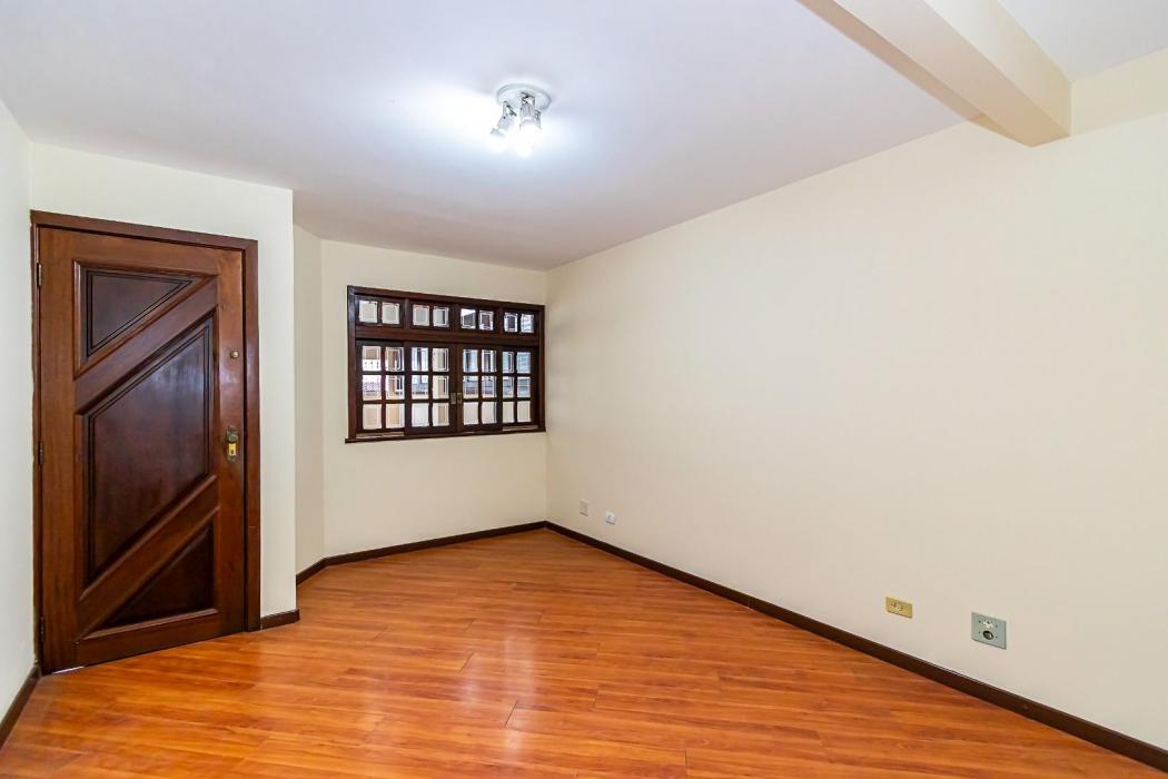 Casa para alugar em Tarumã, Curitiba — Hub Urbana