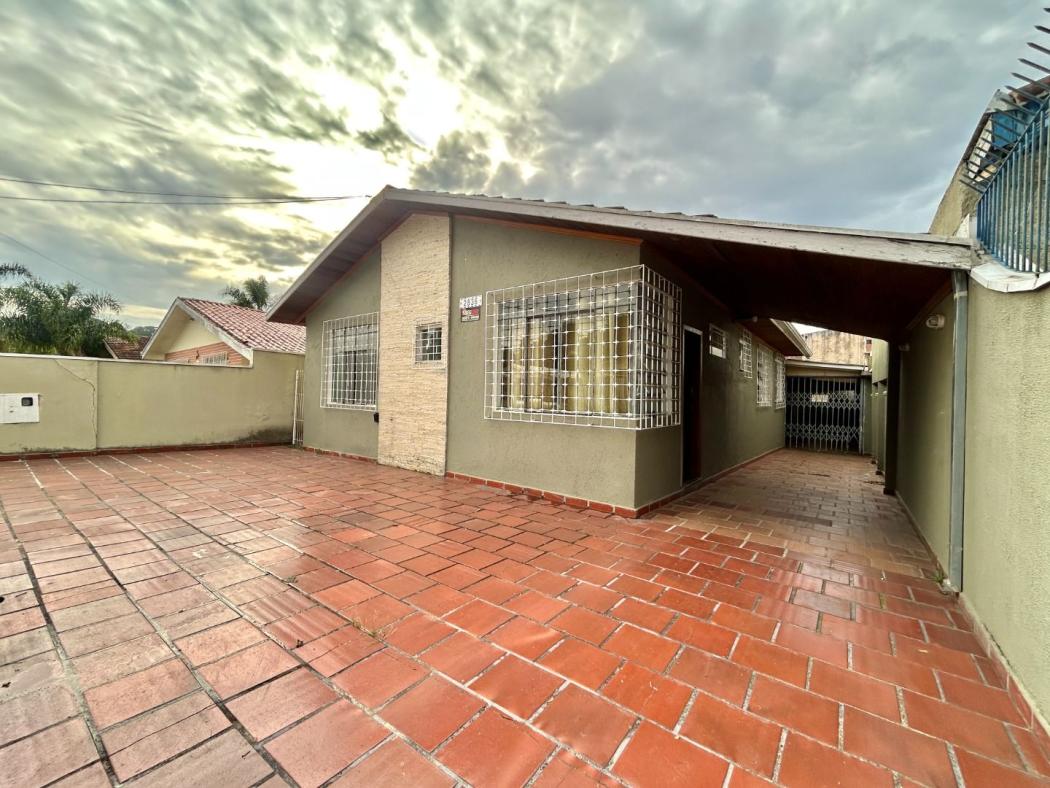 Casa em Curitiba - PR, no bairro Santa Quitéria - Referência CA0037-DOWQ