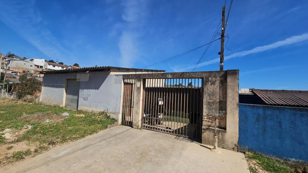 Casa térrea com terreno de 364m² no Bairro São Dimas – Colombo - voa corretor