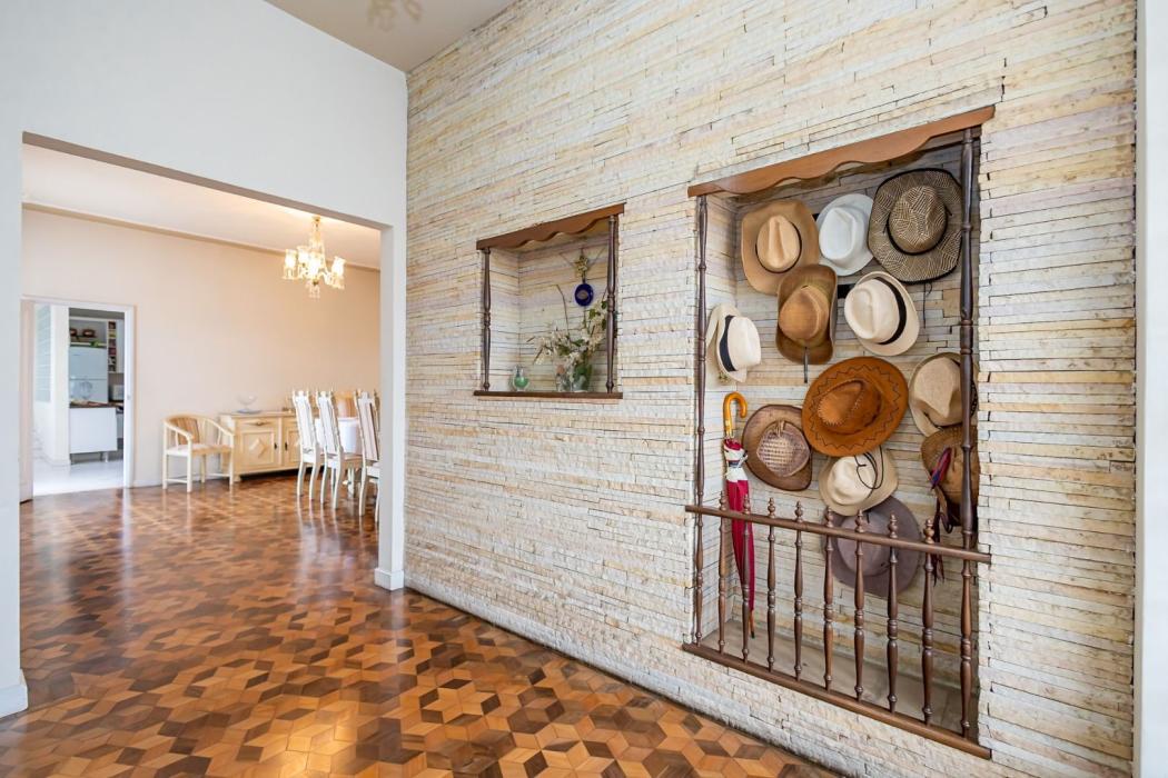 Casa à venda com 3 quartos, 344m² - Jardim Botânico,Curitiba 