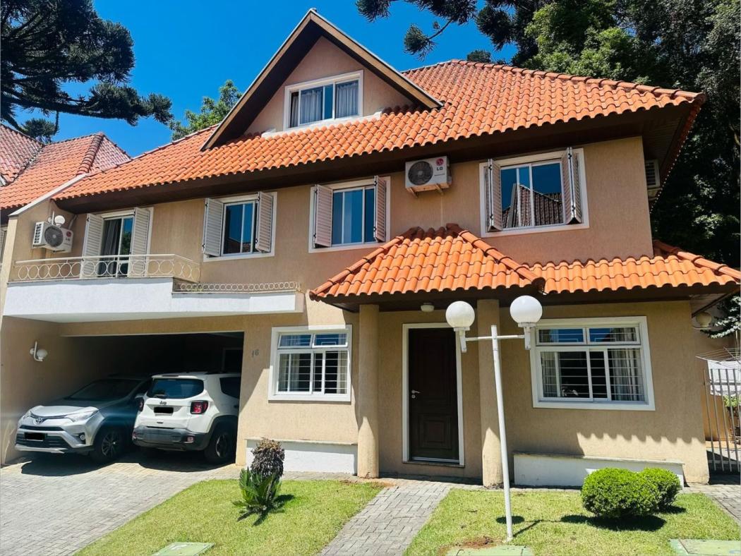 Casa em Curitiba - PR, no bairro Bom Retiro - Referência CA0058-TDIA