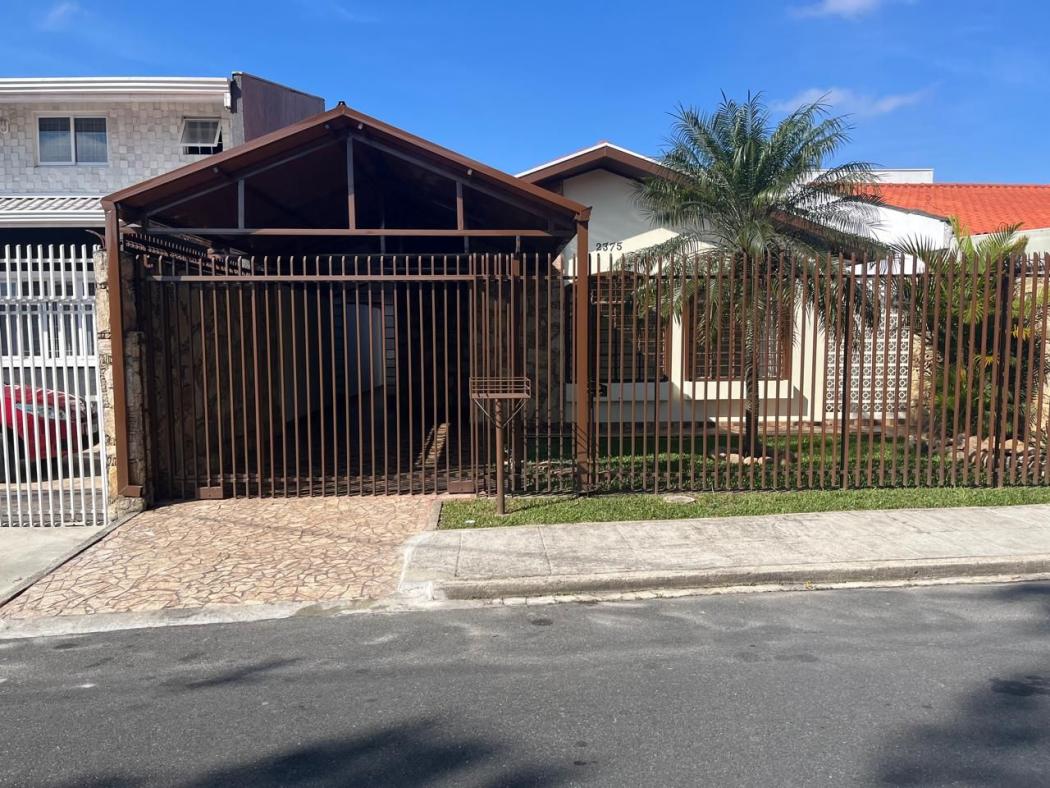 Casa com 3 dormitórios para alugar, 94 m² por R$ 4.627,71/mês - Boqueirão - Curitiba/PR - Voa Corretor - Site para corretores de imóveis
